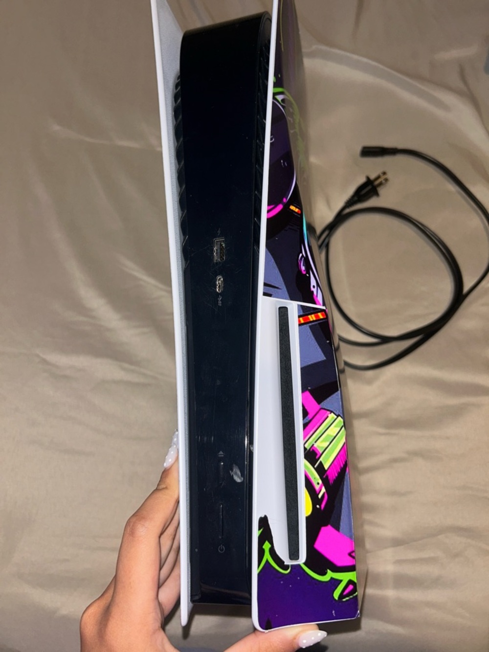 PS5 - Picture 2 of 6
